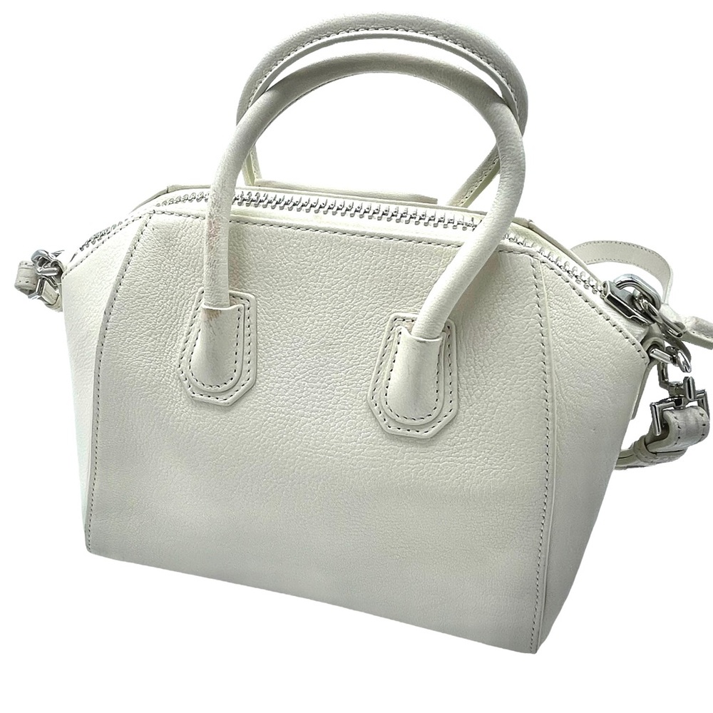 Givenchy Mini Antigona Bag in Grained Leather - Picture 2 of 9